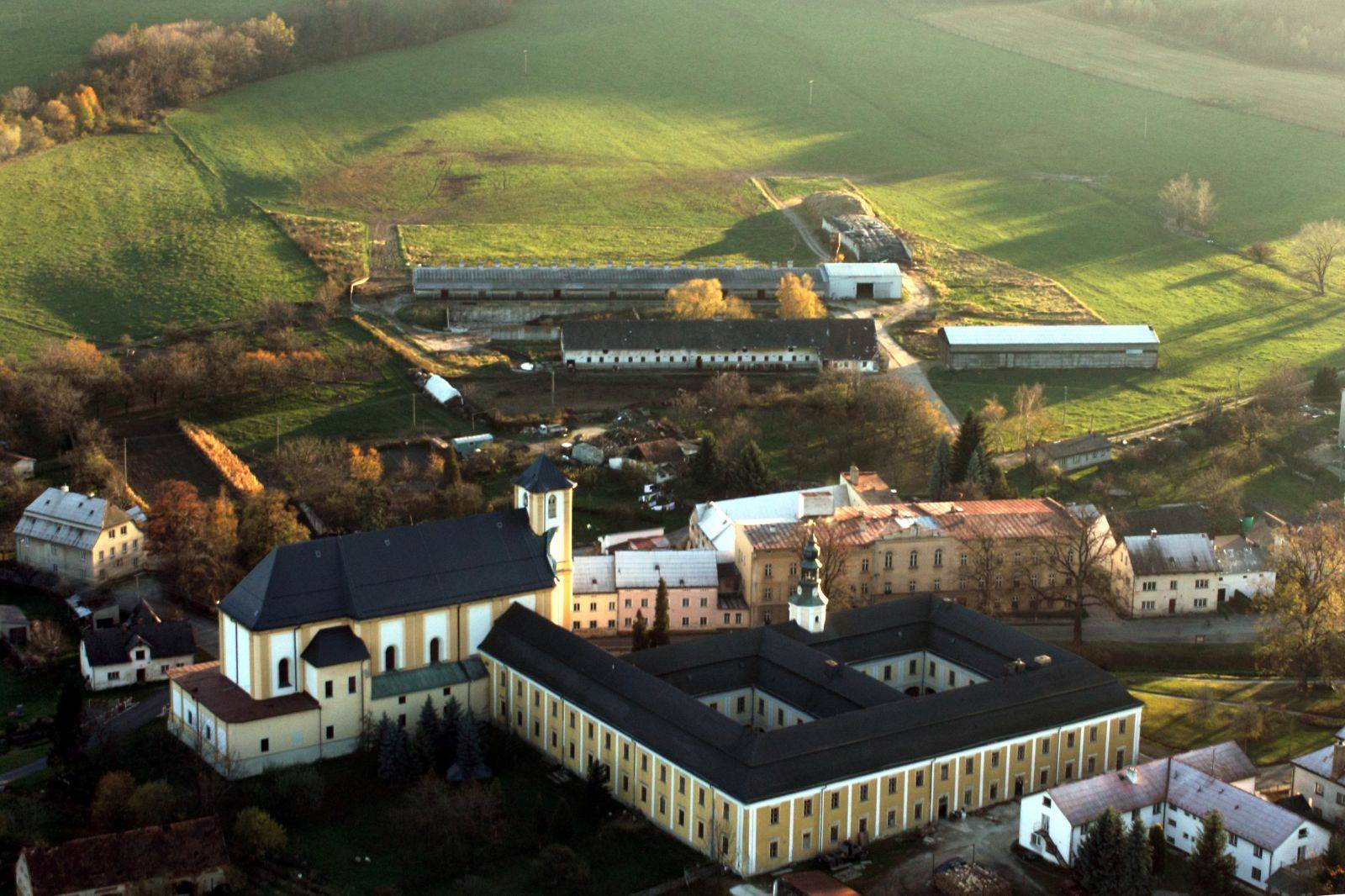 Piaristické gymnázium a klášter